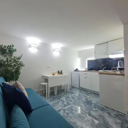 Daire Plebiscito House Boutique *