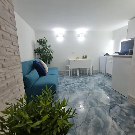 Plebiscito House Boutique Daire Napoli